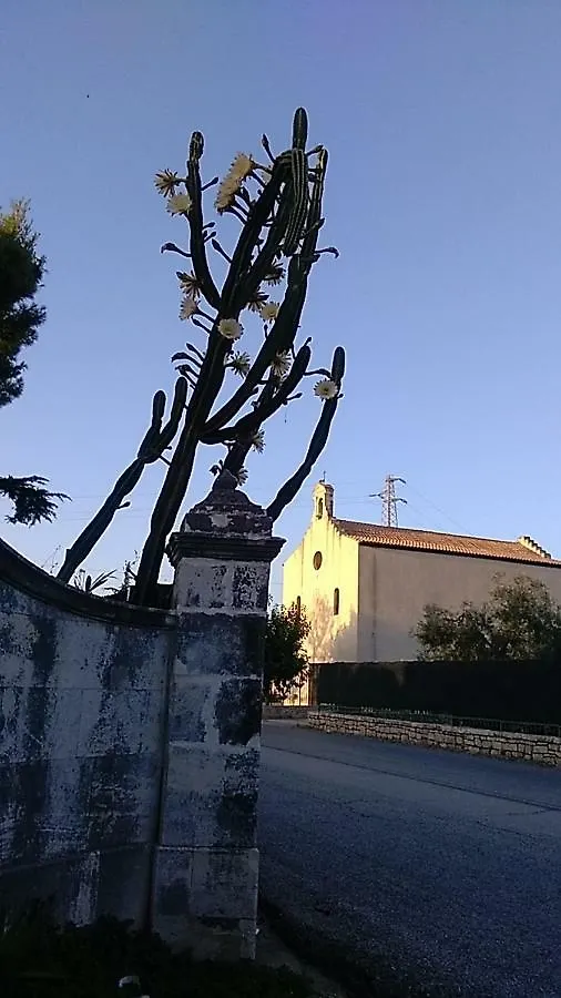 Secret Garden Villa Giovinazzo 0*,  Italy